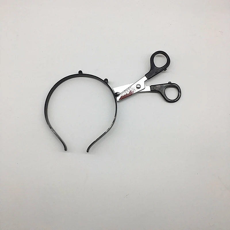 Kreatives Haarband im Werkzeugdesign