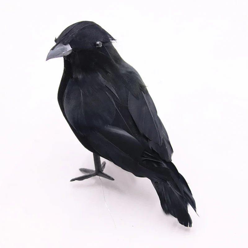 Dekorative Rabenfigur