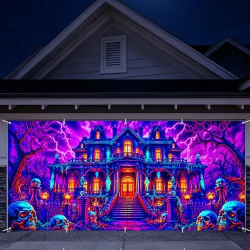 Großformatiger Halloween-Fotohintergrund aus wetterfestem Polyester mit geöstem Befestigungsrand und leuchtendem Haunted-House-Motiv