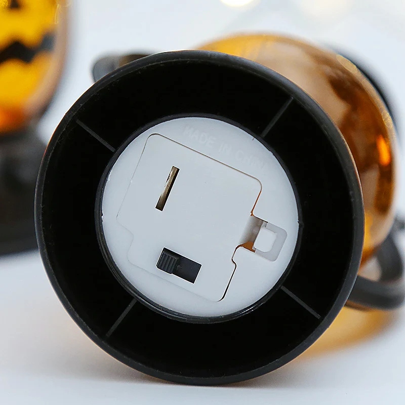 Gruselige Halloweenlaterne