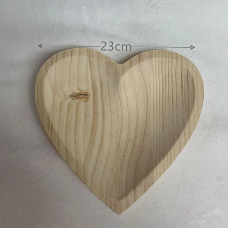 Dekoratives Holzserviertablett