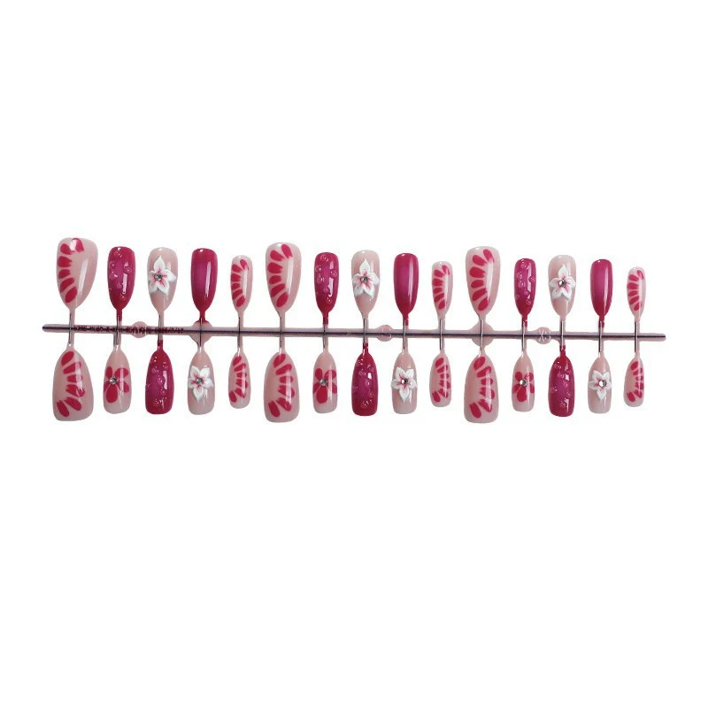 Stylisches Florales Press-On Nagelkunst Set