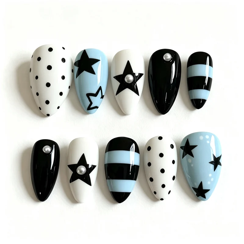 Trendiger Sternmuster Press-On Nagelset