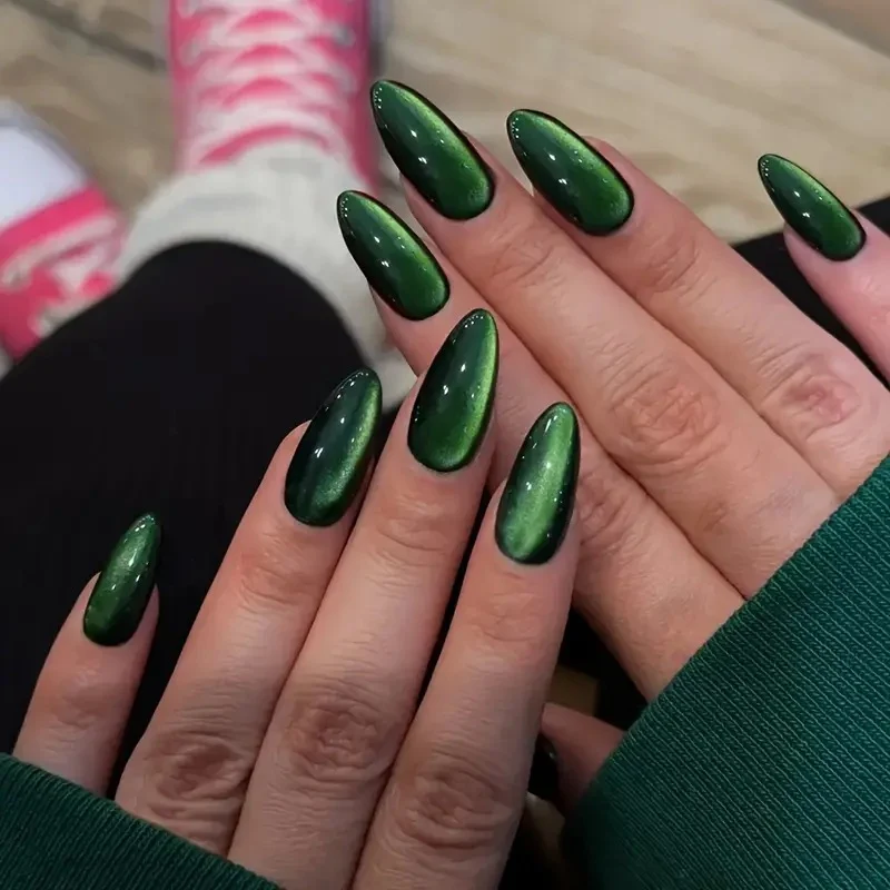 Faszinierende Glänzende Stiletto Nagelverbesserungen