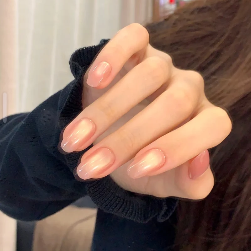Glänzende Ombre Nagelverstärkungen