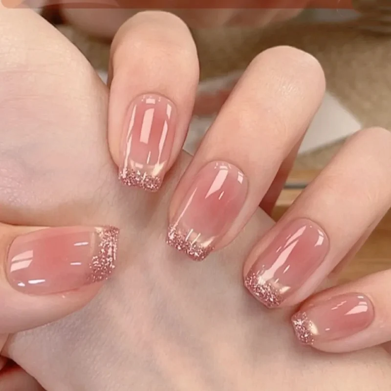 Glitzer Ombre Nagelverlängerungen