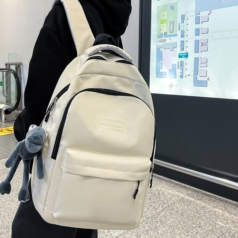 Vielseitiger Studentenrucksack Karnz
