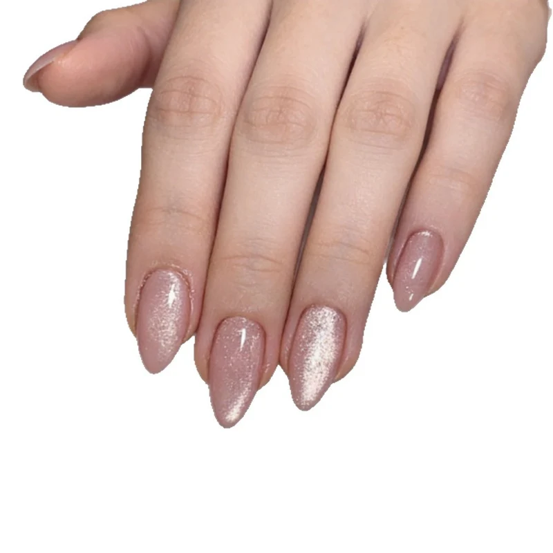 Glitzernde Ombre-Gel-Nagelverbesserungen