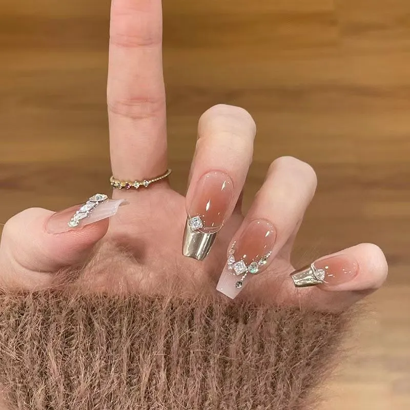 Premium Glänzende Gel Nagelverlängerungen