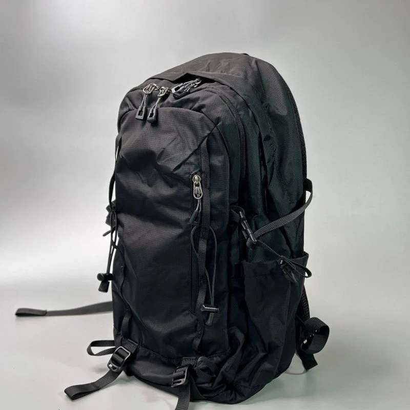 Vielseitiger Outdoor-Abenteuer-Rucksack Karnz