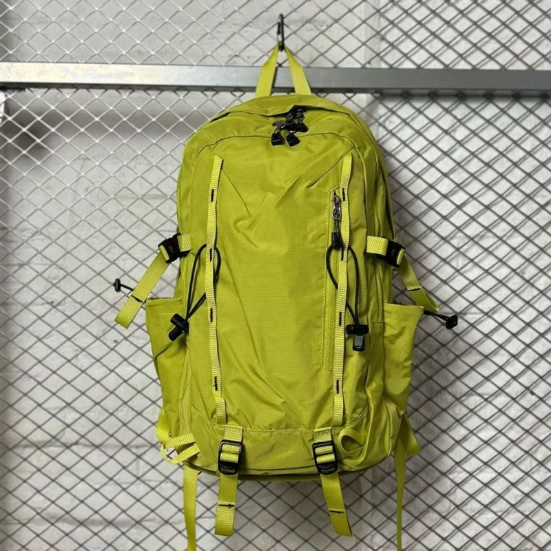 Vielseitiger Outdoor-Abenteuer-Rucksack Karnz