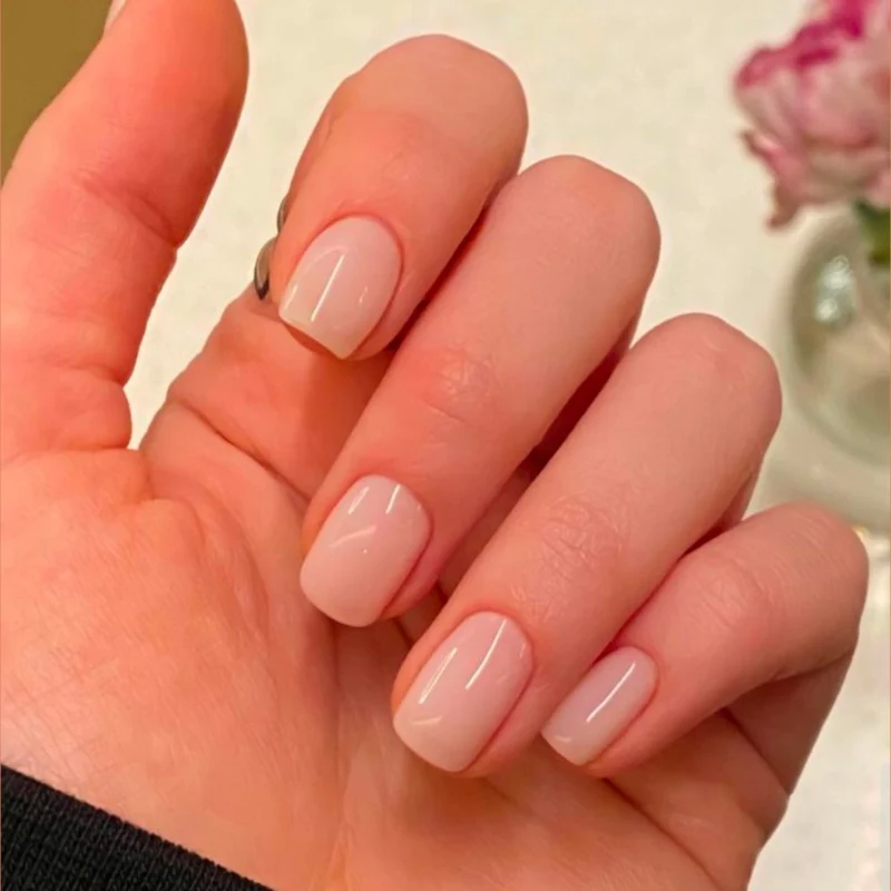 Natürliche glänzende Nagelverstärkungen
