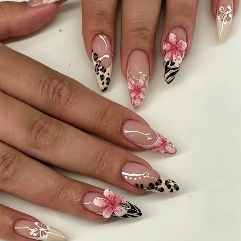 Florale Künstlerische Stiletto Nagelvergrößerungen