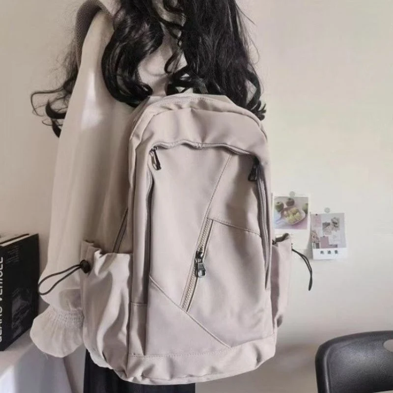 Stylischer multifunktionaler Rucksack Karnz