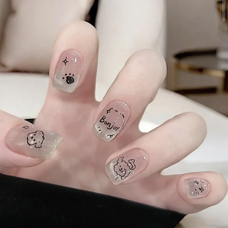 Illustriertes Press-On Nagelkunst