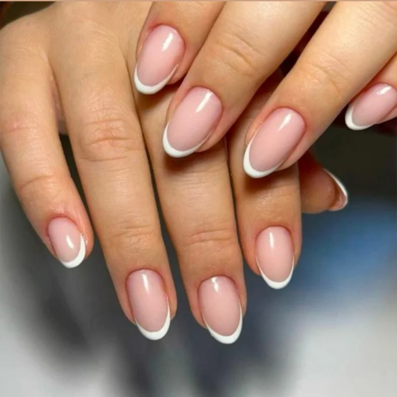 Elegante französische Spitze Acryl-Nagelverlängerungen