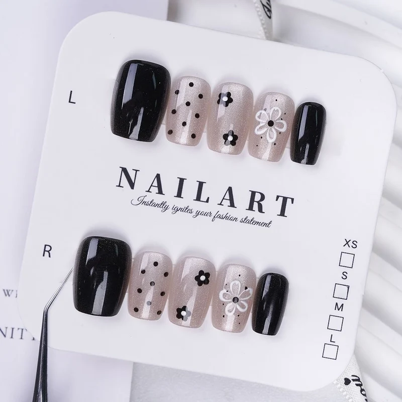 Schmetterling-inspirierte Stiletto Press-On Nägel