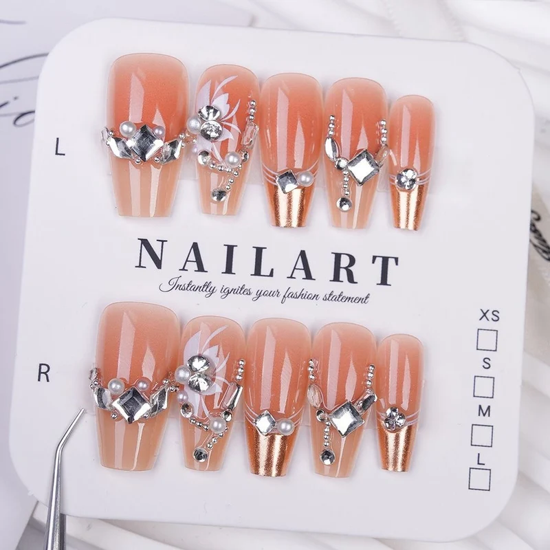 Schmetterling-inspirierte Stiletto Press-On Nägel