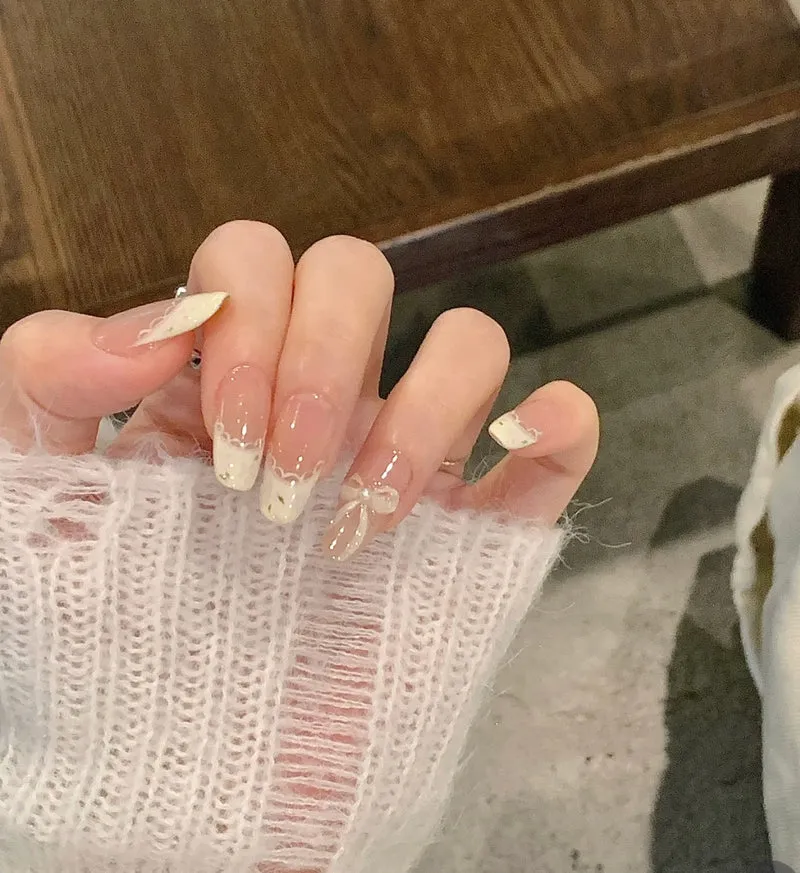 Künstlerische Stiletto-Nagelverlängerungen