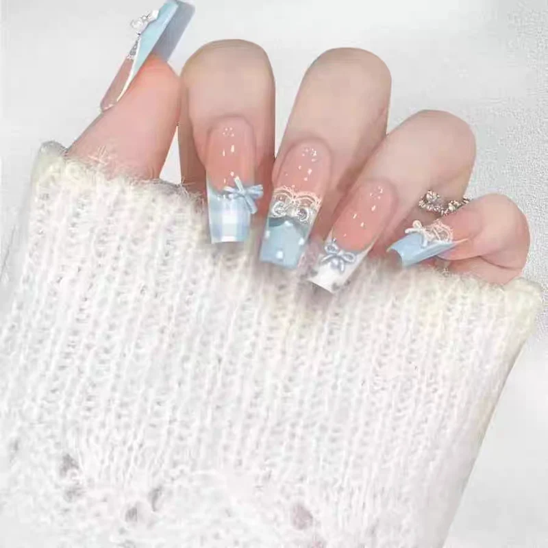 Künstlerische Stiletto-Nagelverlängerungen