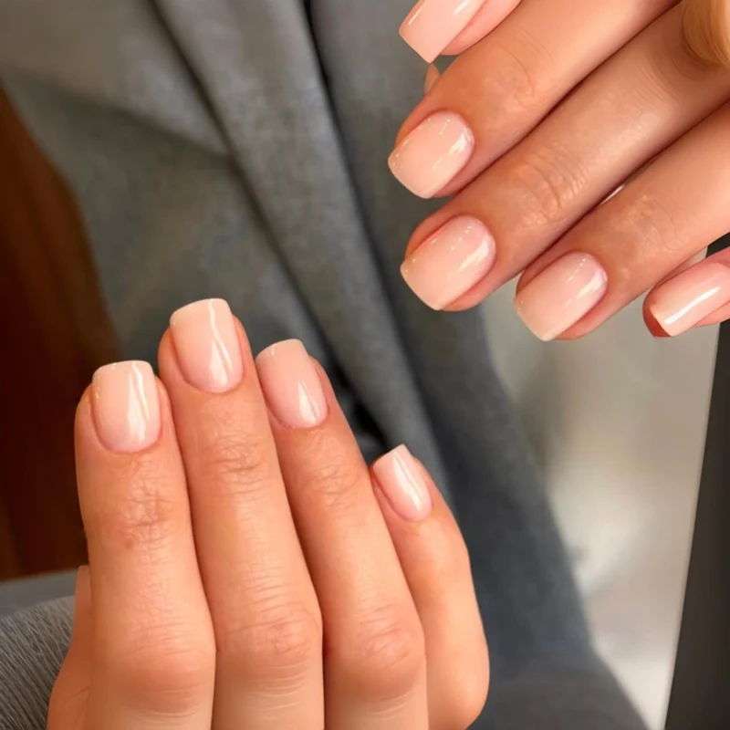 Festliche saisonale Nagelkunstverschönerungen