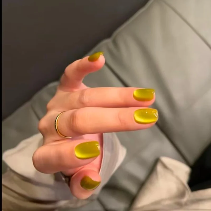 Herzdesign Stiletto Nagelkunst Verbesserungen