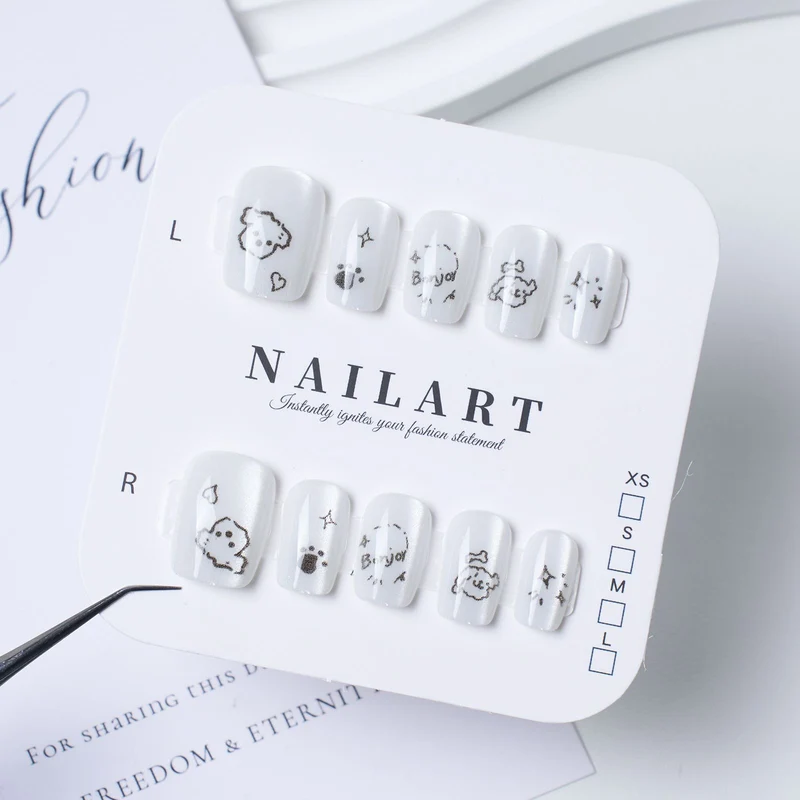 Elegantes, mit einer Schleife verziertes Press-On-Nagel-Set