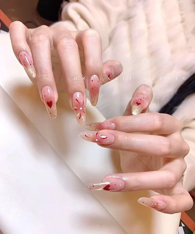 Elegantes, mit einer Schleife verziertes Press-On-Nagel-Set