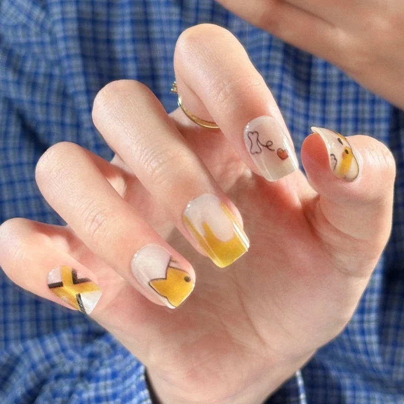 Elegante Künstlerische Stiletto Nagelverzierungen