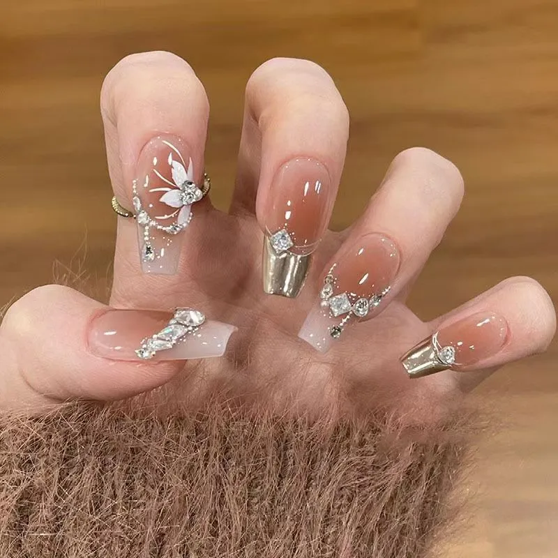 Dekorative Stiletto Press-On Nägel