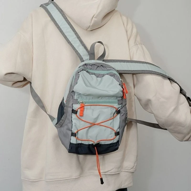 Lässiger Mini-Rucksack Karnz