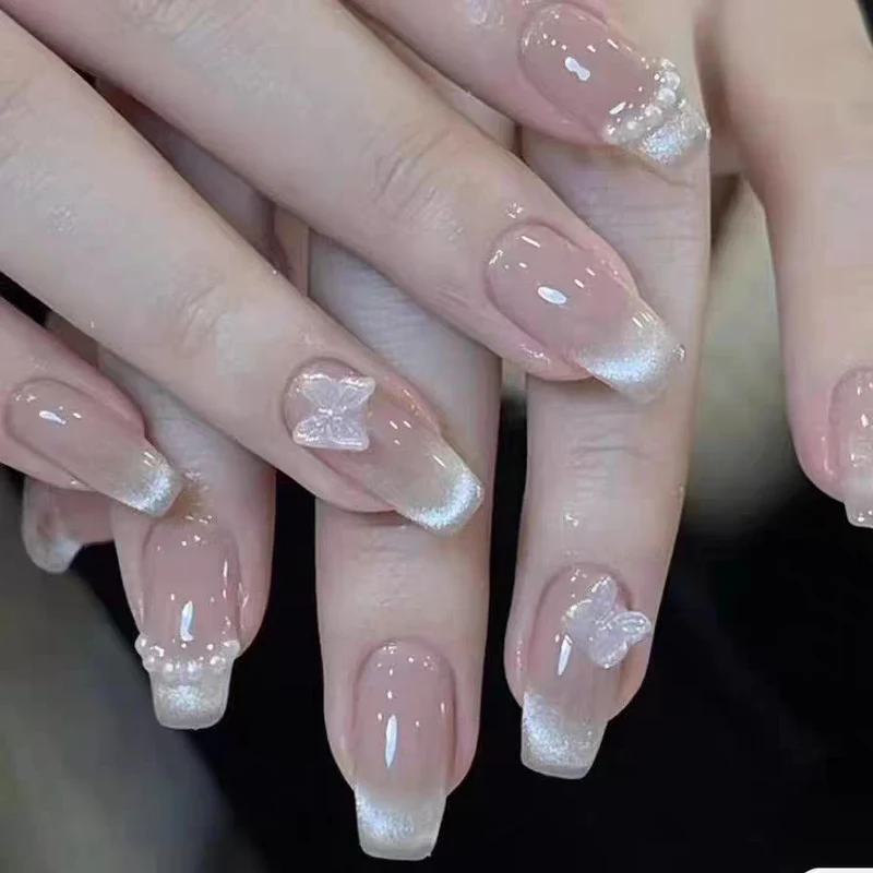 Stylisches Press-On-Nagelset