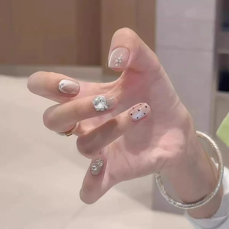Künstlerische florale Stiletto-Nagelkunstverlängerungen