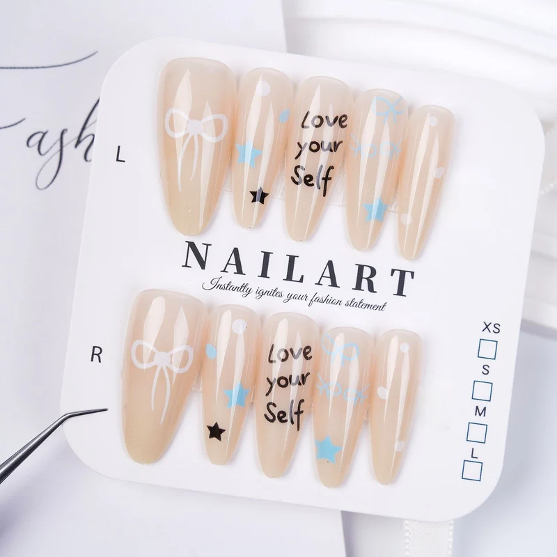 Dekorative Press-On Nagelset