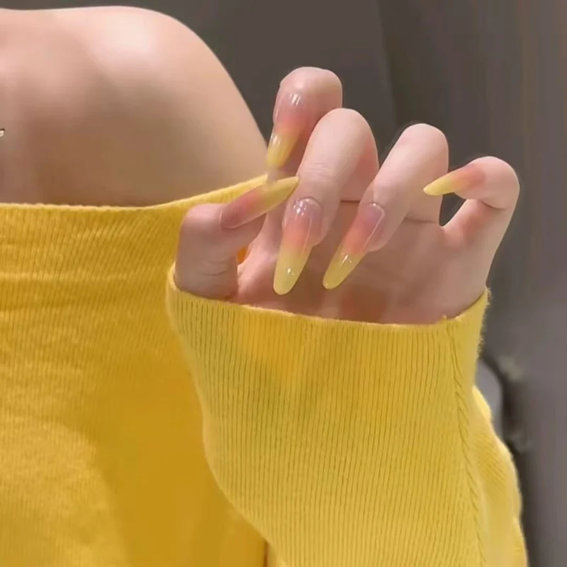 Dekorativer Nagelkunst-Kit