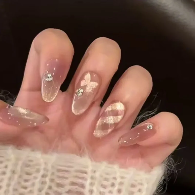 Dekorativer Luxus Press-On Nagelkunst Set