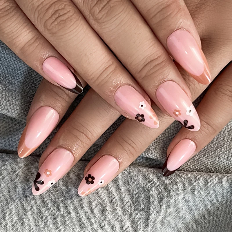 Dekorative Gel-Nagelkunst