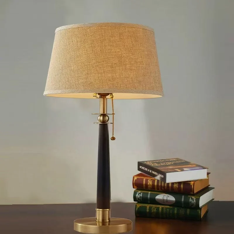 Dekorative Tischlampe