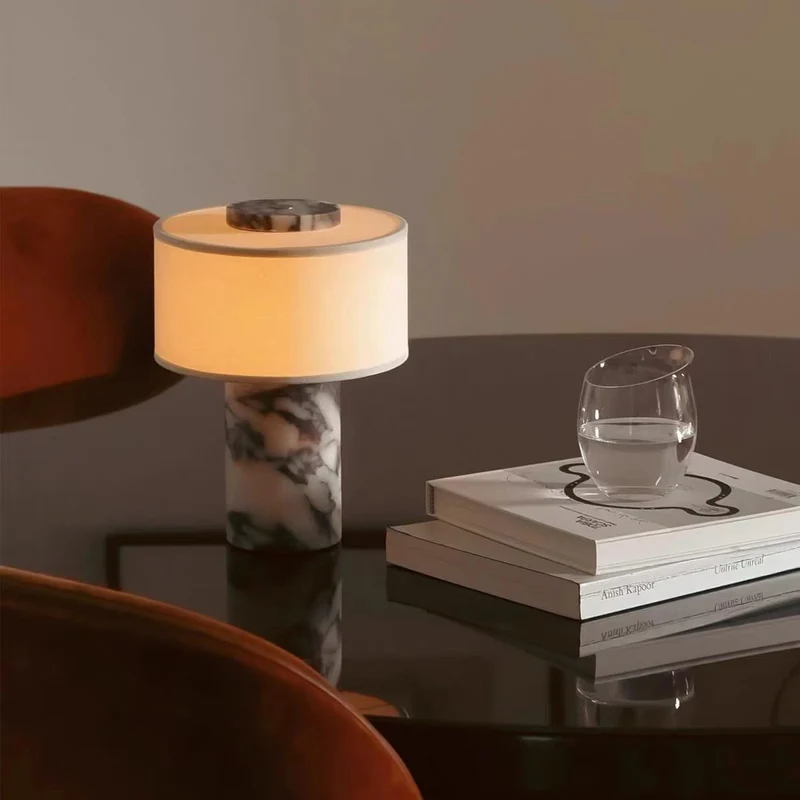 Zeitgenössische Marmor Tischlampe