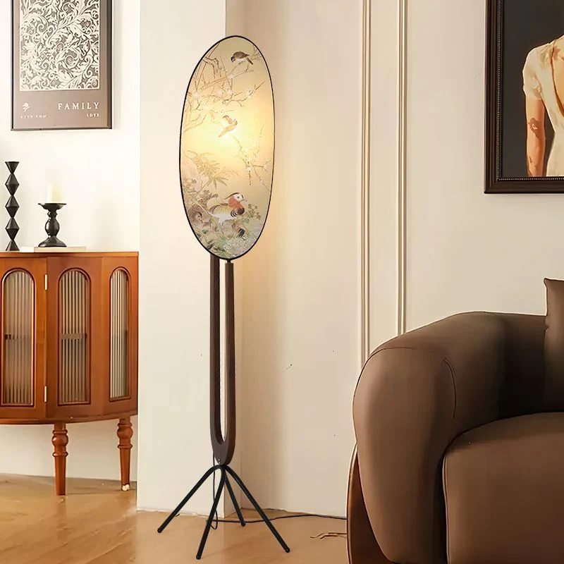 Künstlerische Stativ-Stehlampe