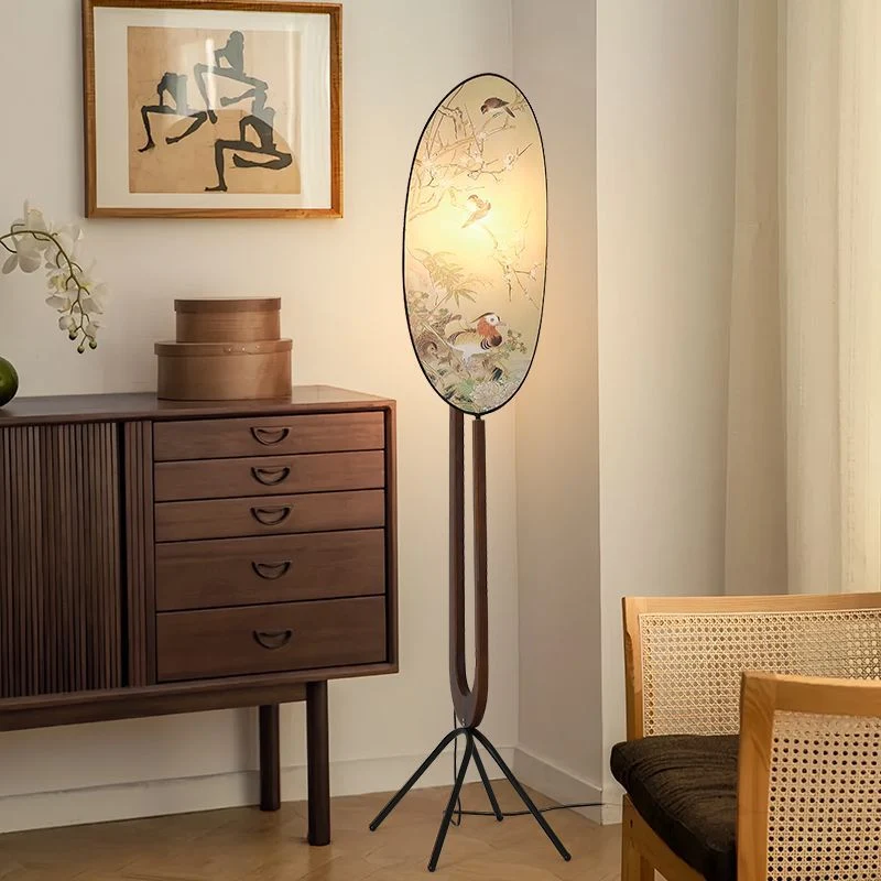 Künstlerische Stativ-Stehlampe