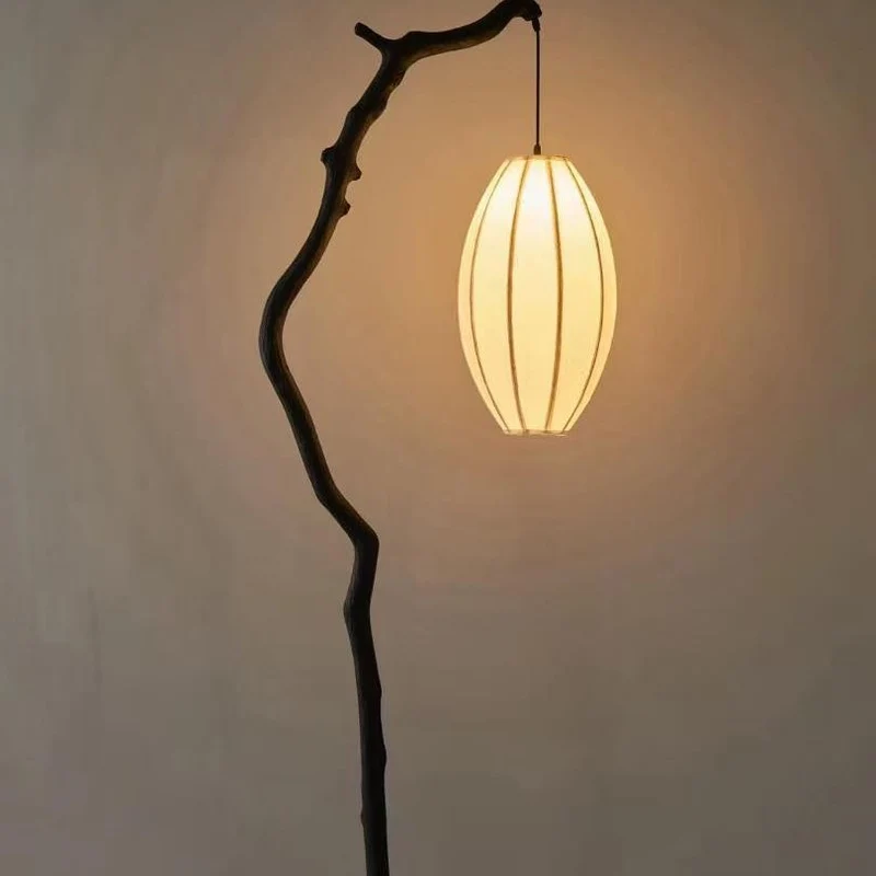 Künstlerische Zweig Stehlampe