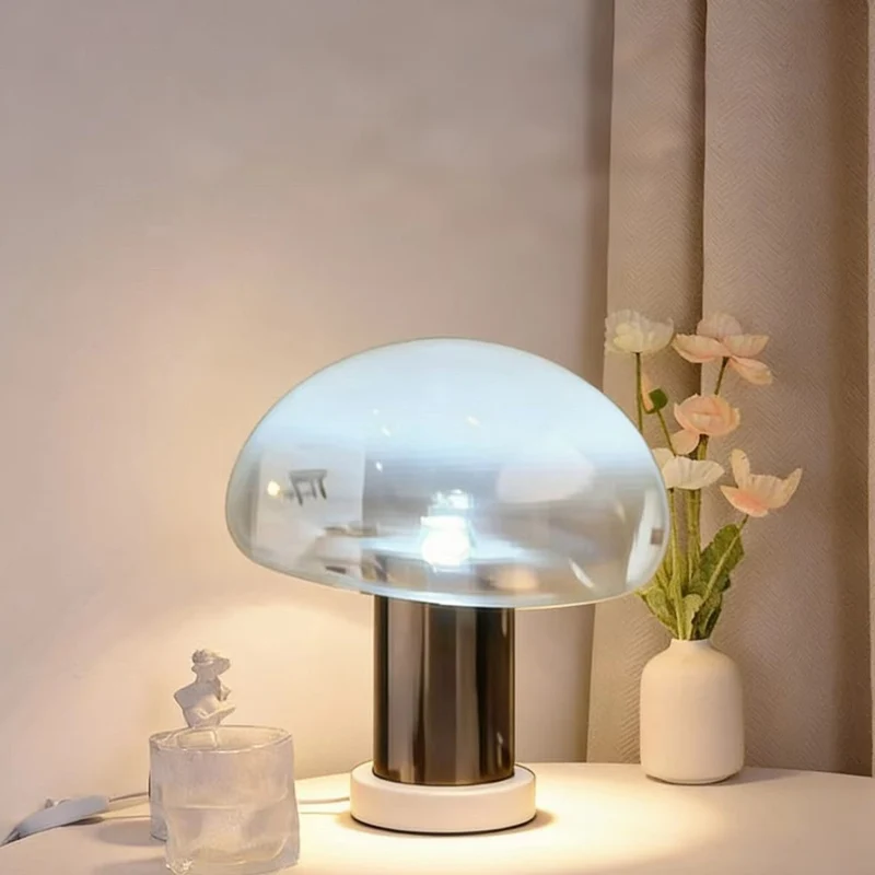 Moderne Glas-Dome-Tischlampe
