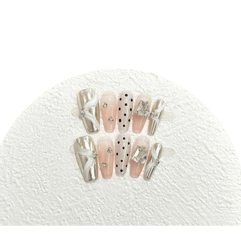 Elegantes Dekoratives Strass Press-On Nagelset