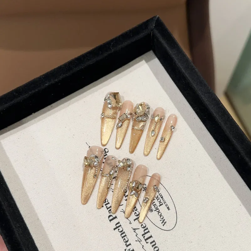 Stiletto Press-On Nagelset mit Kristallakzenten