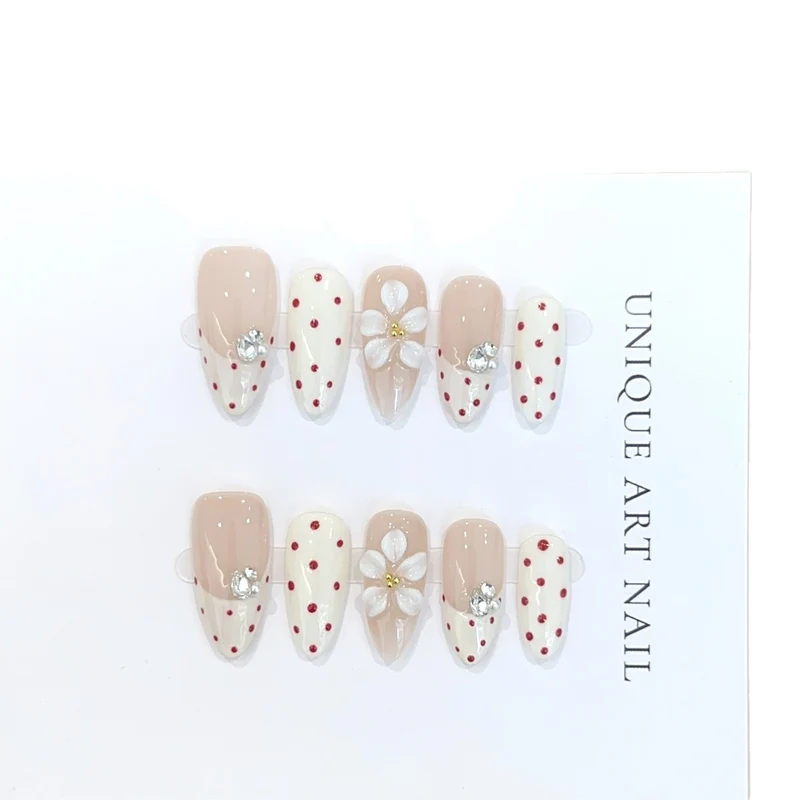 Floral Press-On Nagelkunst