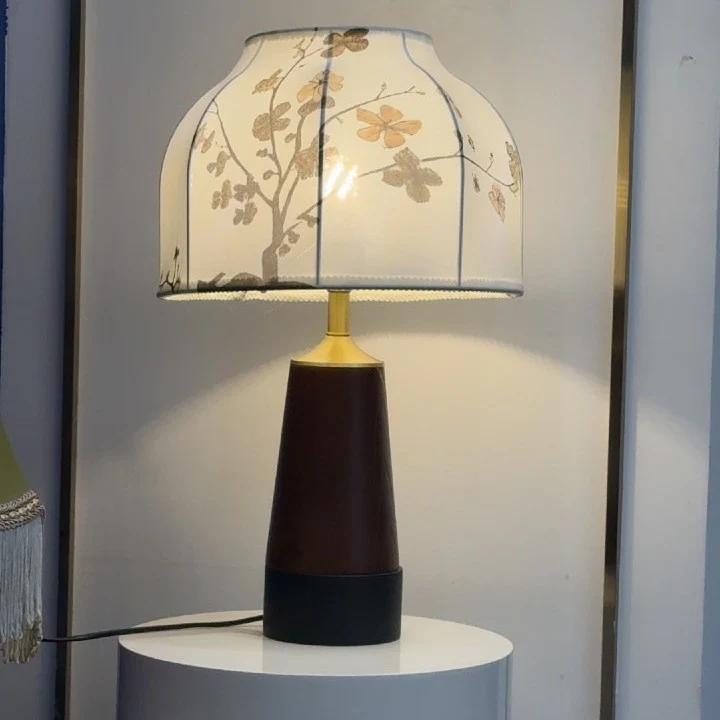 Blumen Design Tischlampe