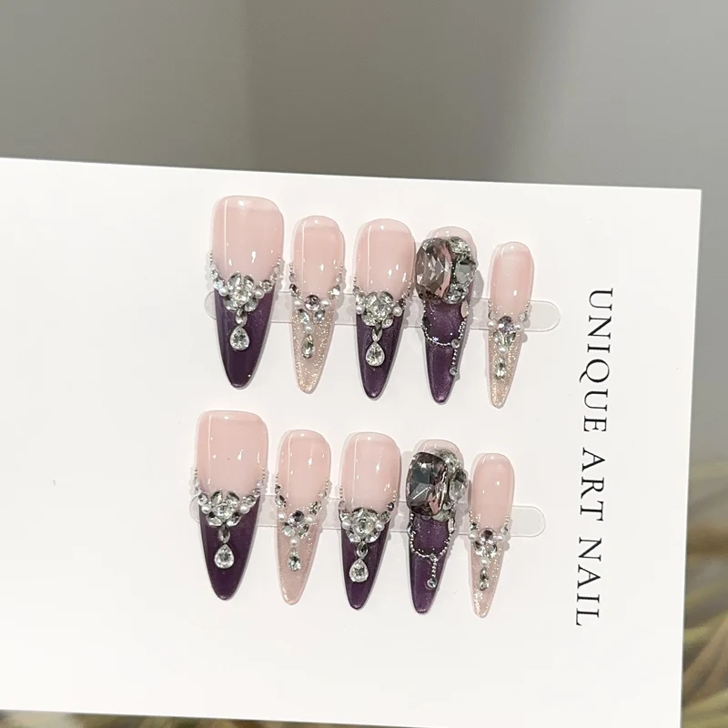 Dekorative Stiletto Press-On Nagelset