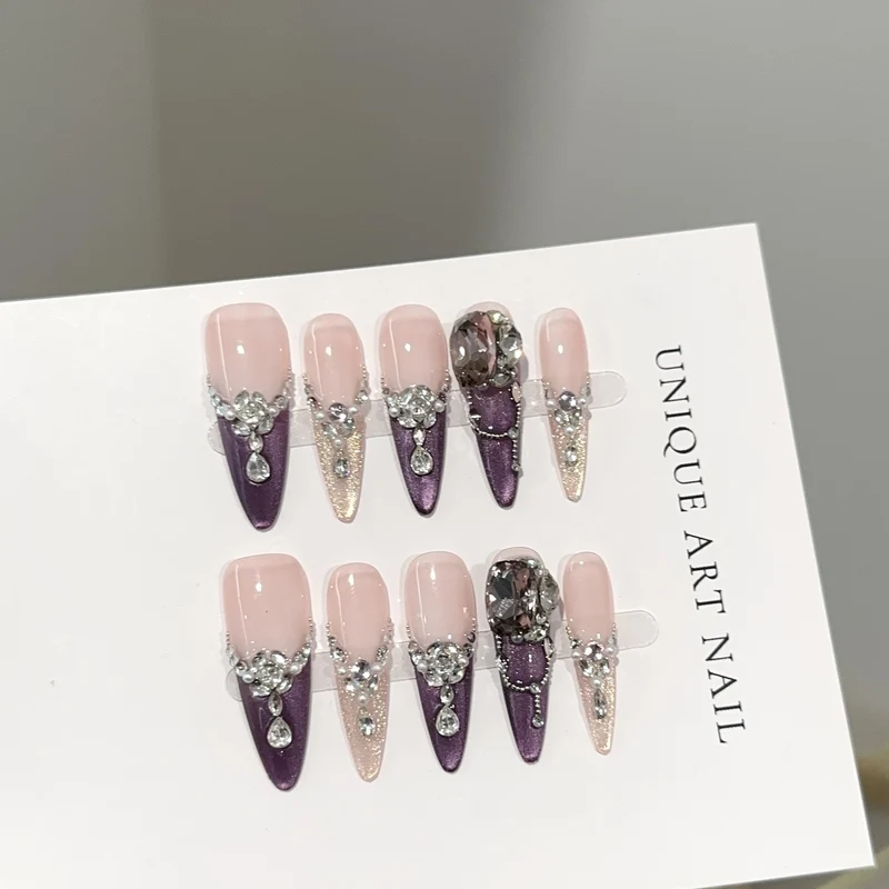 Dekorative Stiletto Press-On Nagelset