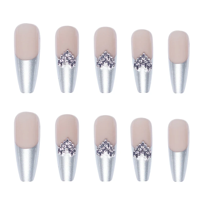 Elegante mit Rhinestones verzierte Stiletto Aufklebenägel